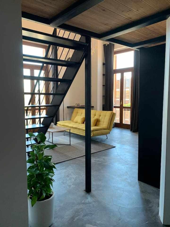 Ferienwohnung My Exclusive Cavour Loft Da Sogno A Cagliari Exterior foto