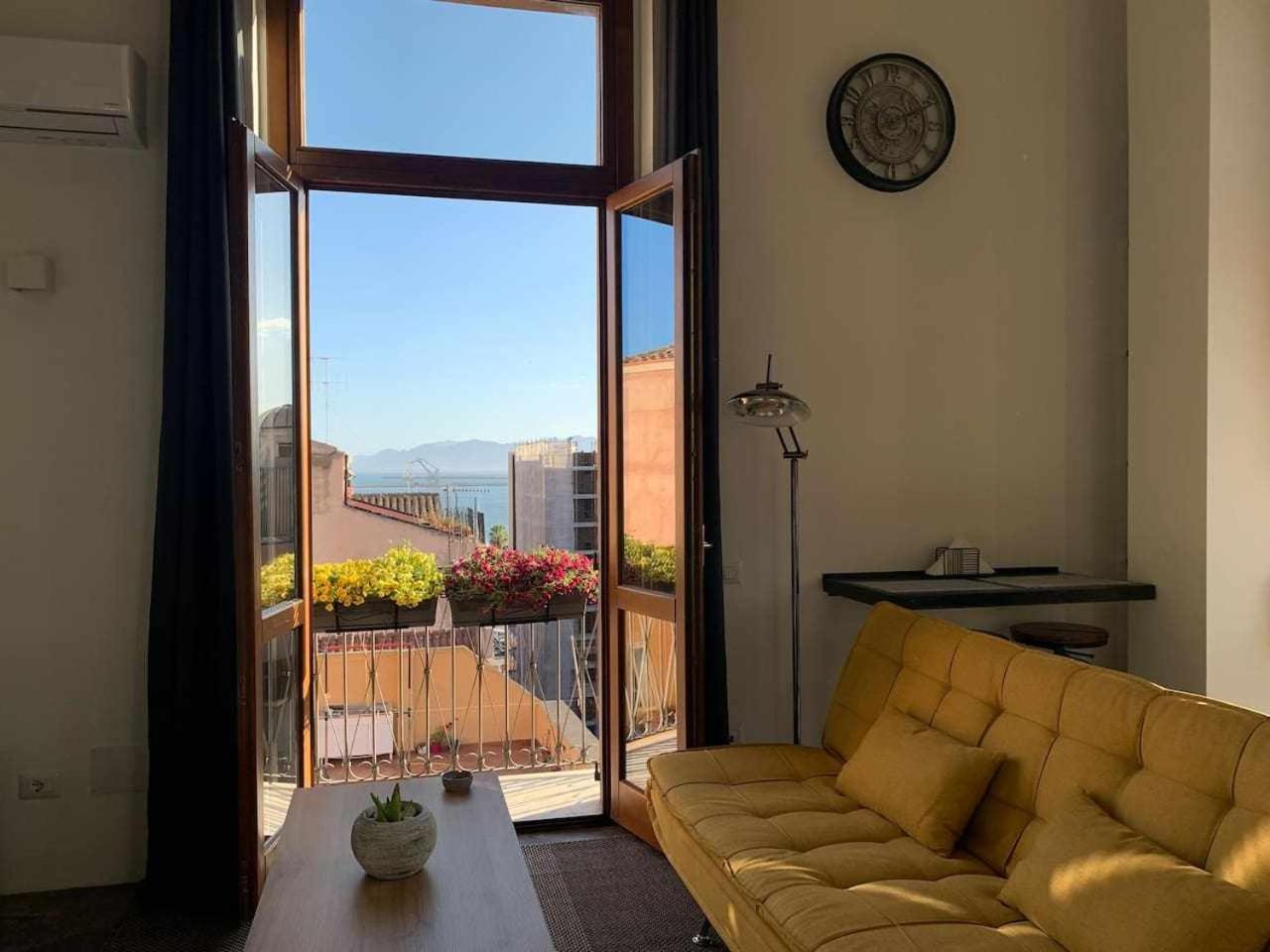 Ferienwohnung My Exclusive Cavour Loft Da Sogno A Cagliari Exterior foto