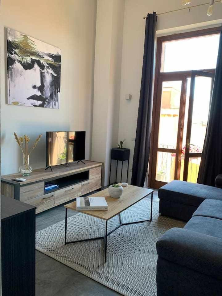 Ferienwohnung My Exclusive Cavour Loft Da Sogno A Cagliari Exterior foto