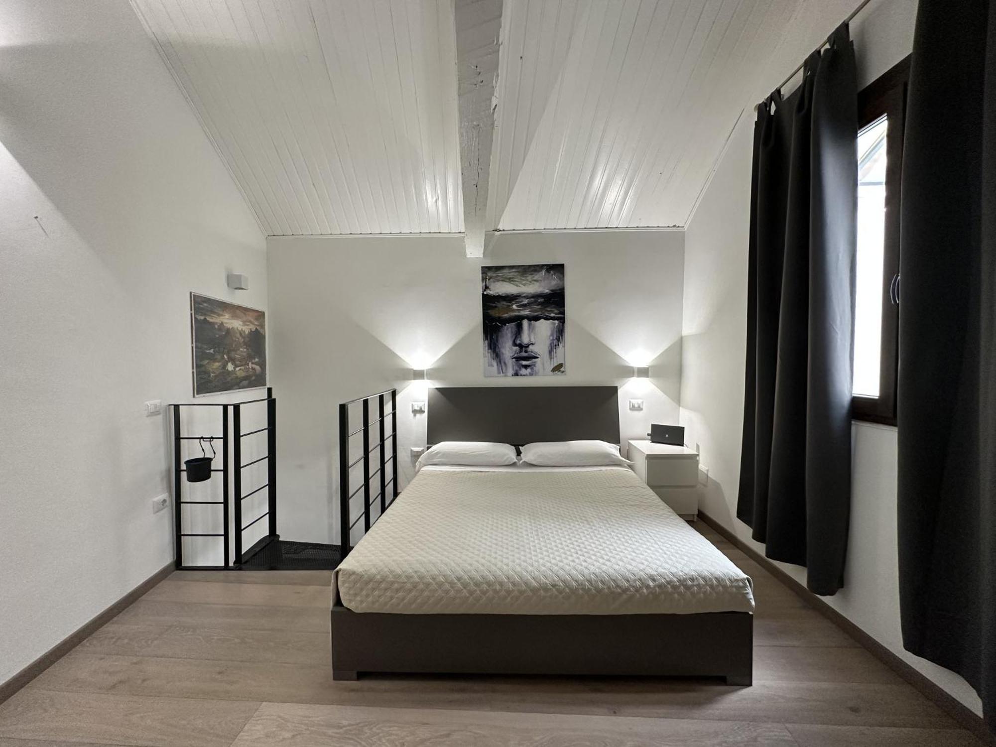 Ferienwohnung My Exclusive Cavour Loft Da Sogno A Cagliari Exterior foto
