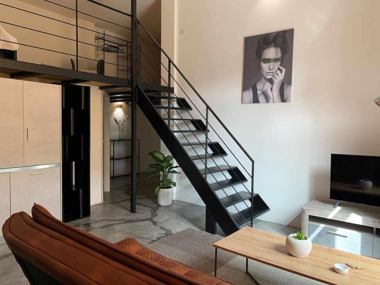 Ferienwohnung My Exclusive Cavour Loft Da Sogno A Cagliari Exterior foto